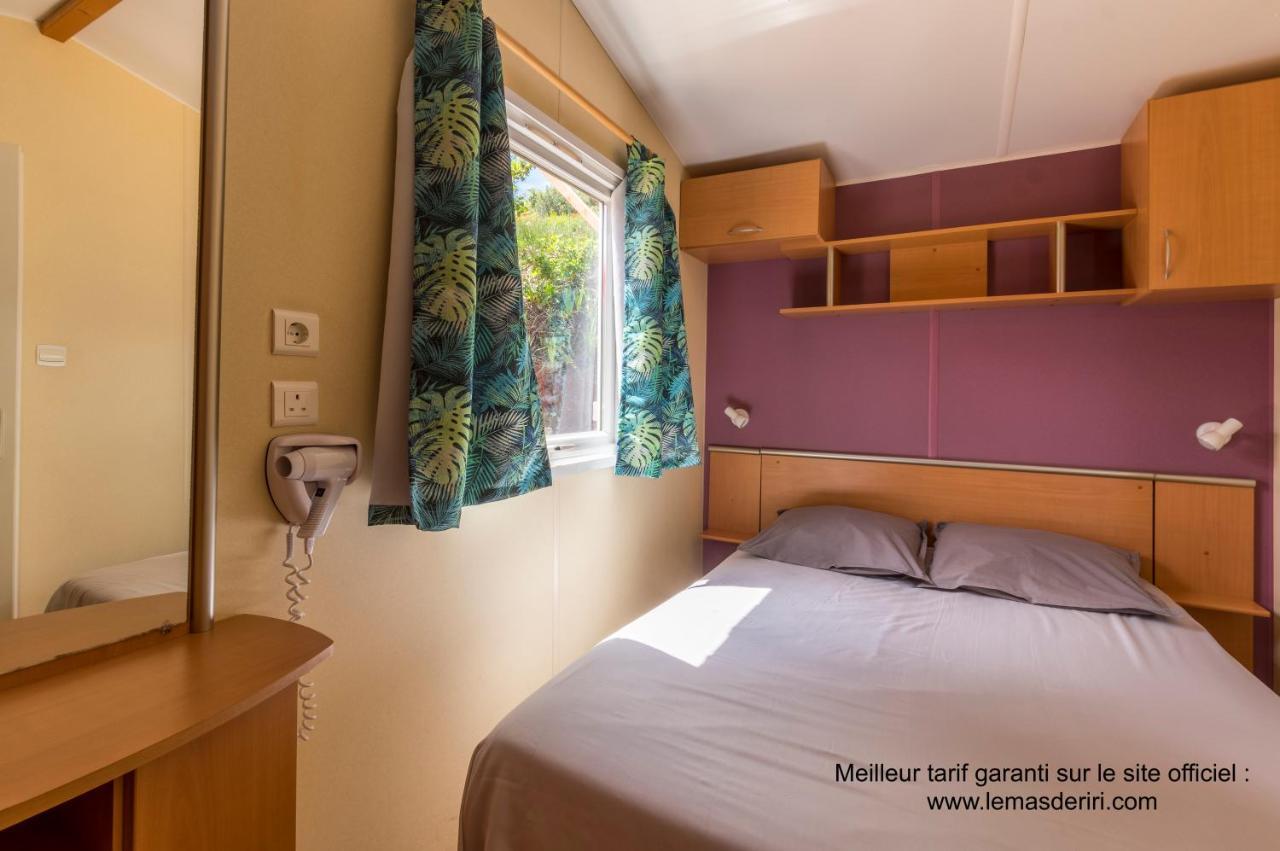 Camping Le Mas De Riri Celles  Exterior photo