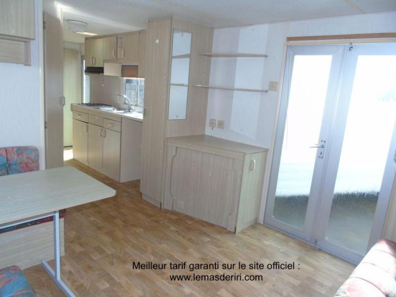 Camping Le Mas De Riri Celles  Exterior photo